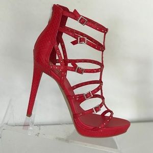 Vince Camuto Strappy Sandals heels🔥